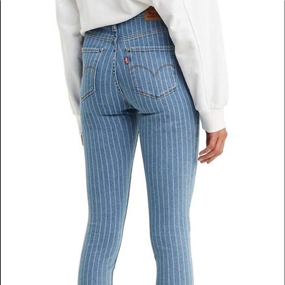 Levis Jeans